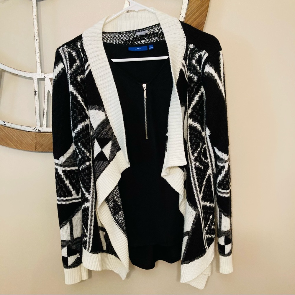 Charlotte Russe open front cardigan black and white size small